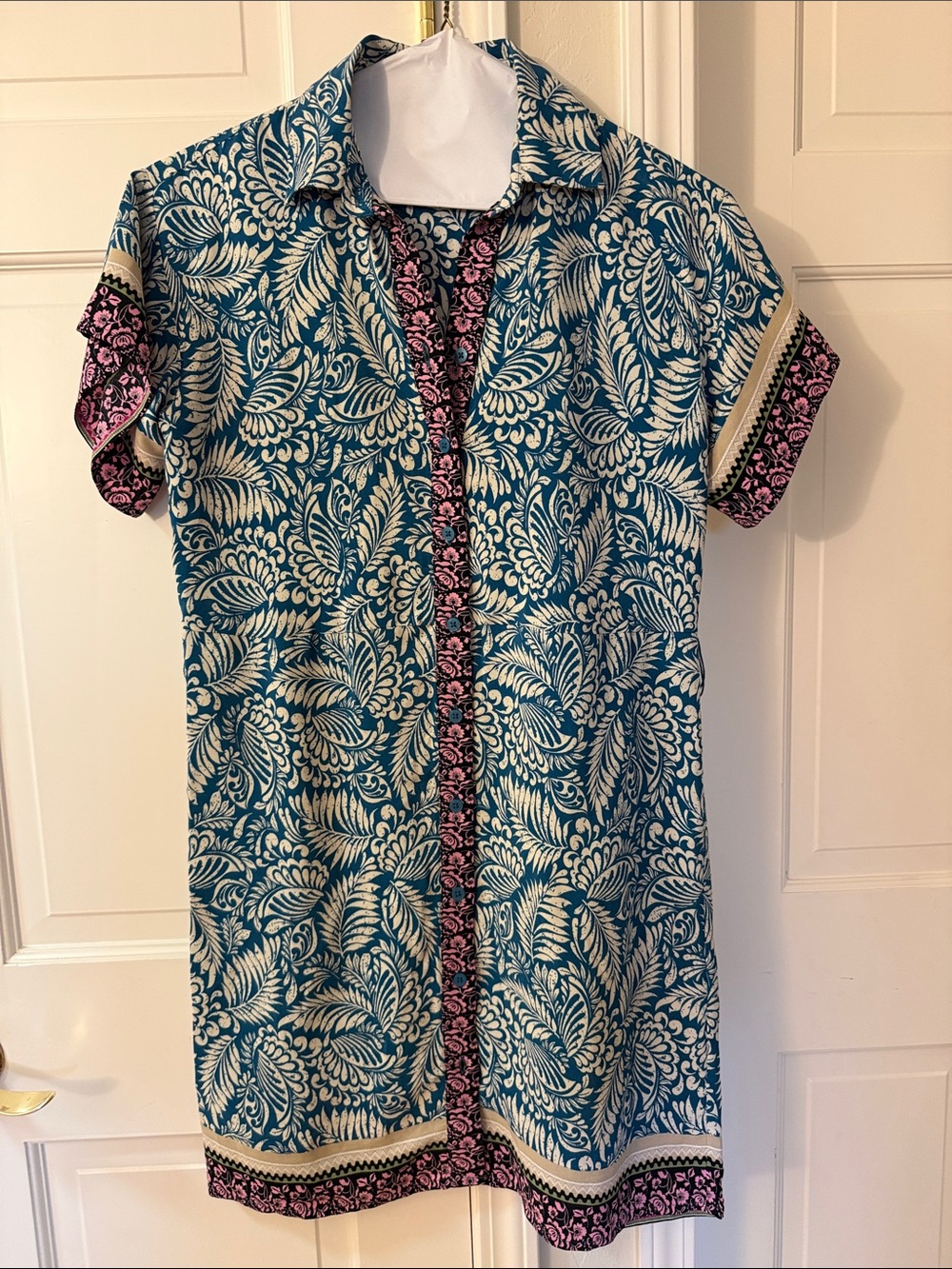Ann Taylor LOFT Teal & Cream Leaf Print Short Sleeve Tunic Dress with Pink Trim